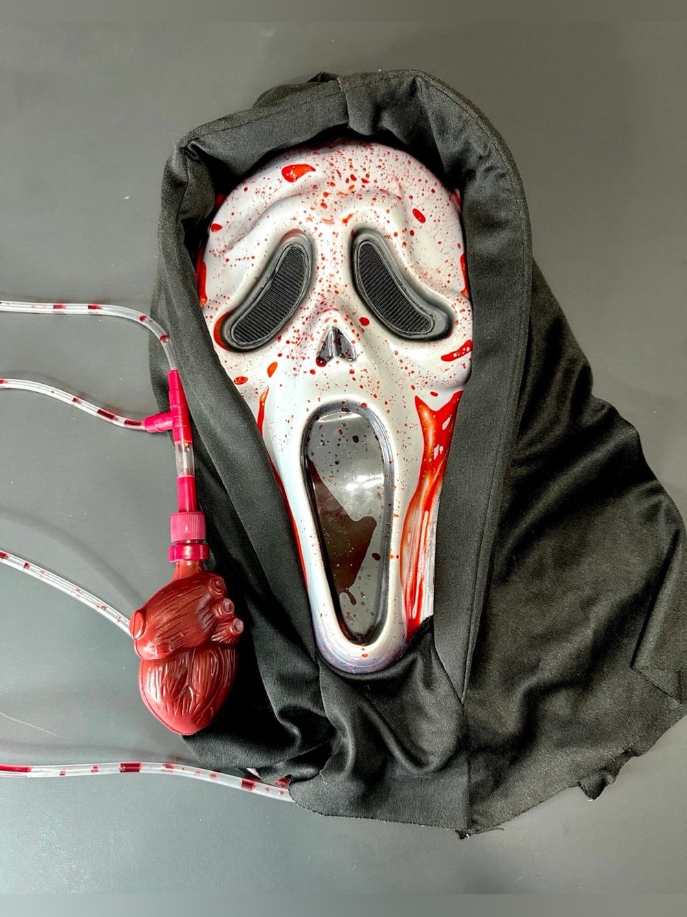 Ghost Face Full Mask with Blood Pumping Heart Spirit Halloween